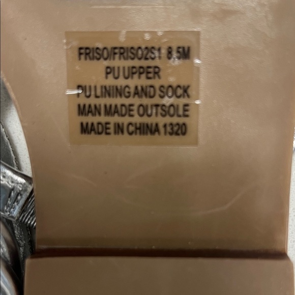 Steve Madden Metallic Silver Strappy Sandals - Picture 4 of 6